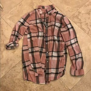 SOLD‼️Pink and black button up